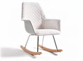 Polyester schommelstoel met een houten schommelonderstel 80 x 70 x 90cm